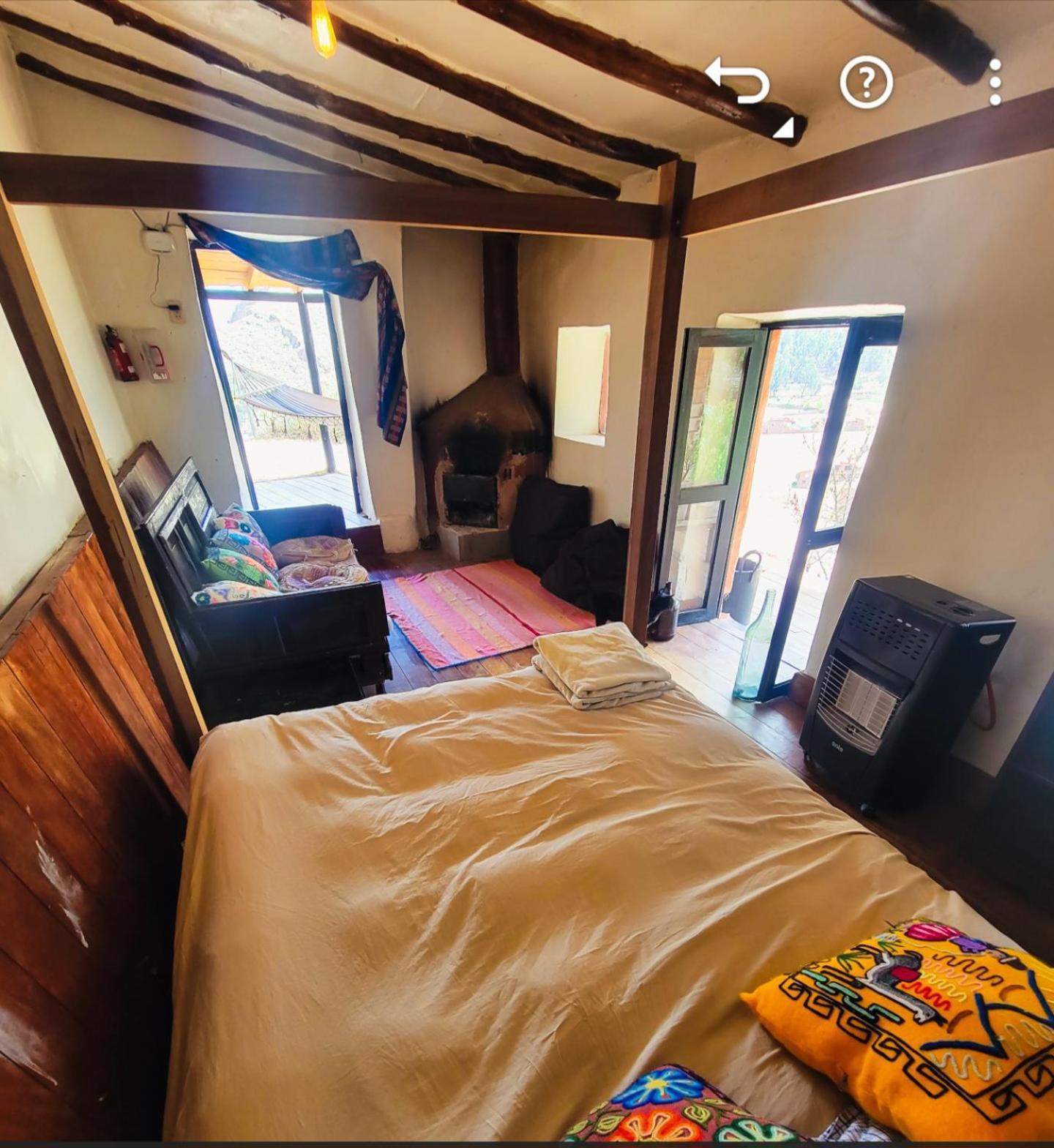 Wolf Totem Steam Punk Guesthouse Pisac Værelse billede